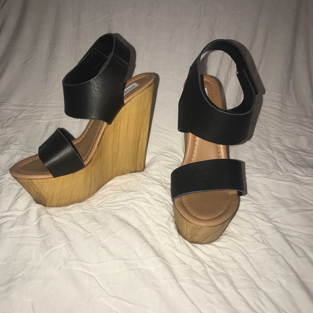 Steve Madden Wedges NEVER WORN